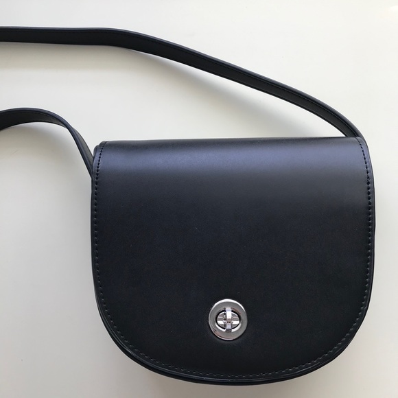 Urban Outfitters Saddle Bag - Picture 2 of 3